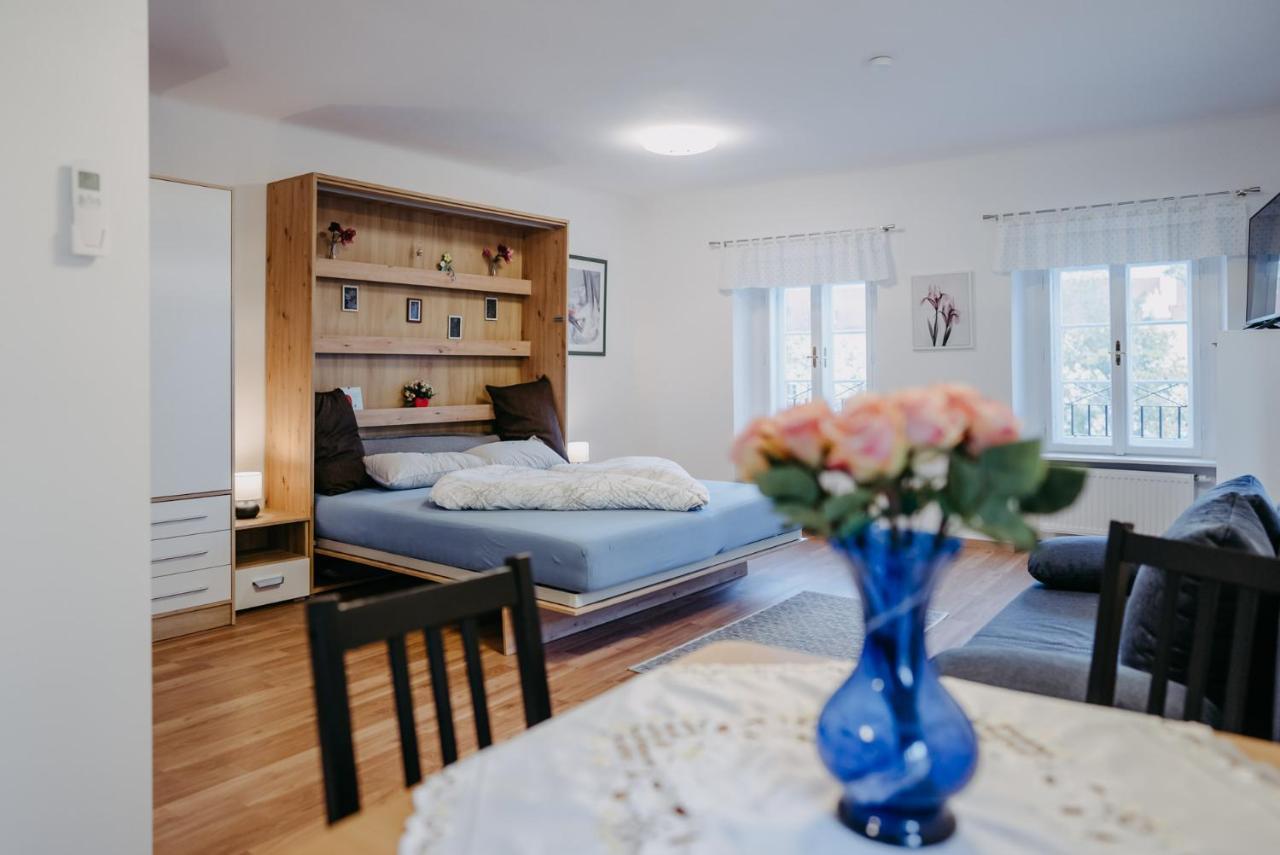 Schloss-Appartements Eisenstadt Eksteriør billede